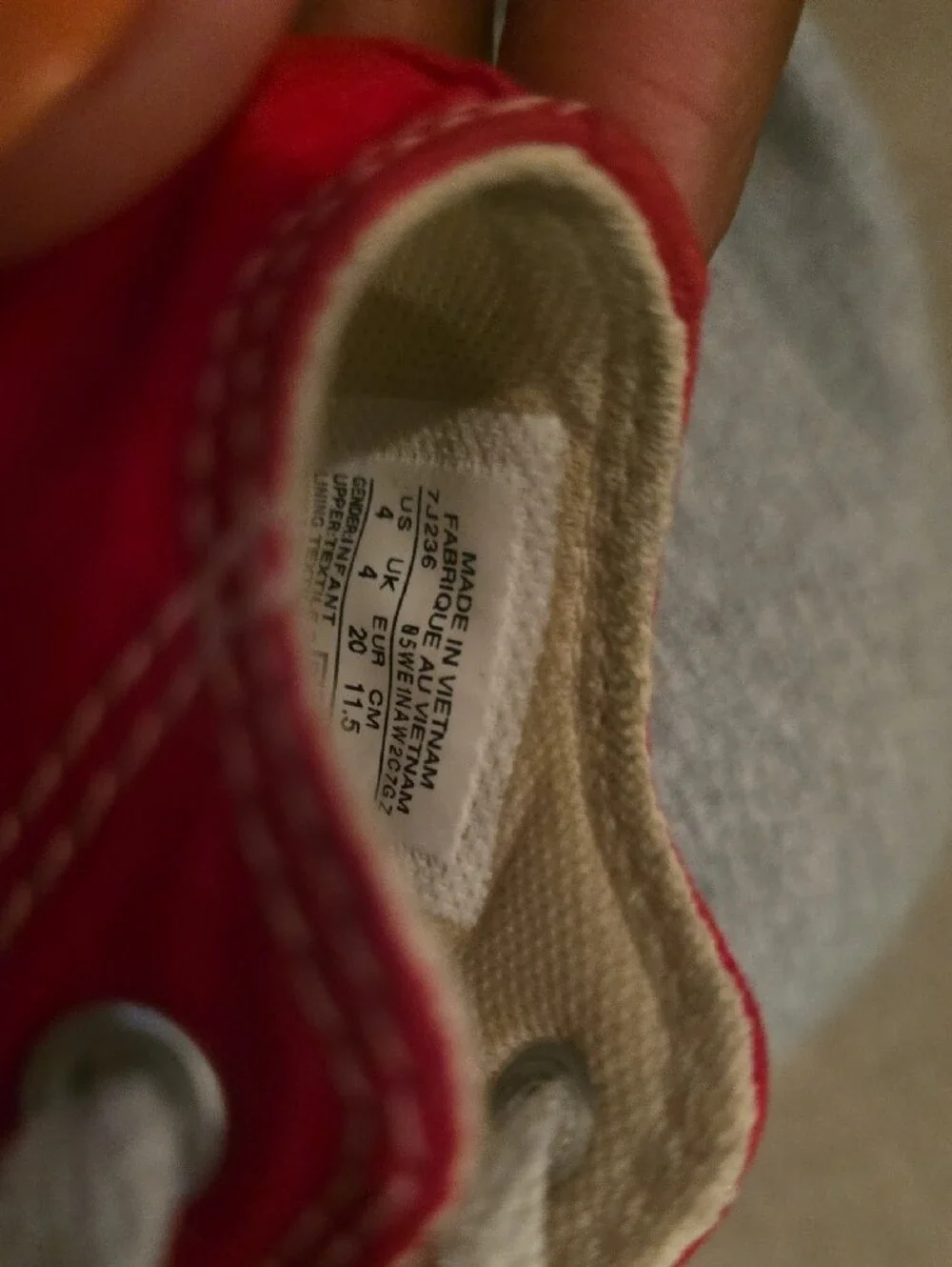 Converse Kids Red Canvas Low-Top Sneakers with White Laces [Size 4 Toddler]